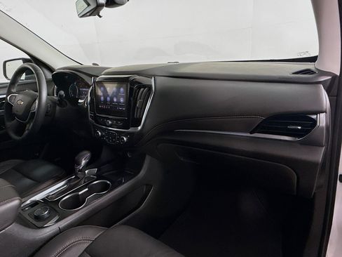 Used 2021 Chevrolet Traverse Premier w/ Redline Edition FWD image 39