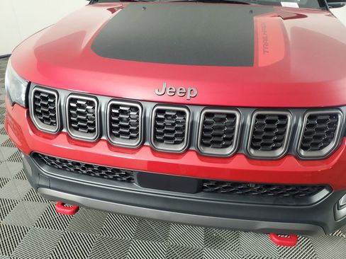 New 2026 Jeep Compass Trailhawk image 10