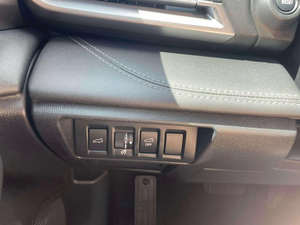 Used 2020 Subaru Outback Limited AWD/4WD image 21
