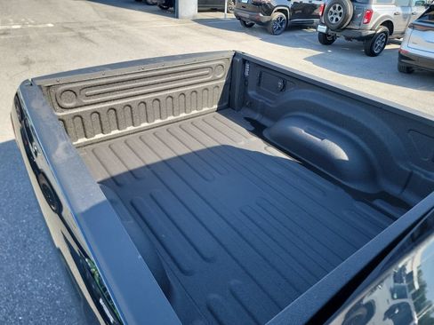 New 2026 RAM 2500 Tradesman w/ Safety Group AWD/4WD image 16
