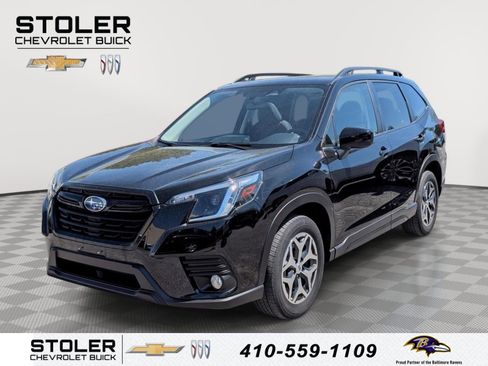 Used 2023 Subaru Forester Premium AWD/4WD image 1
