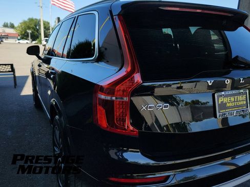 Used 2020 Volvo XC90 T6 Momentum AWD/4WD image 11
