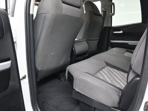 Used 2018 Toyota Tundra SR5 image 21
