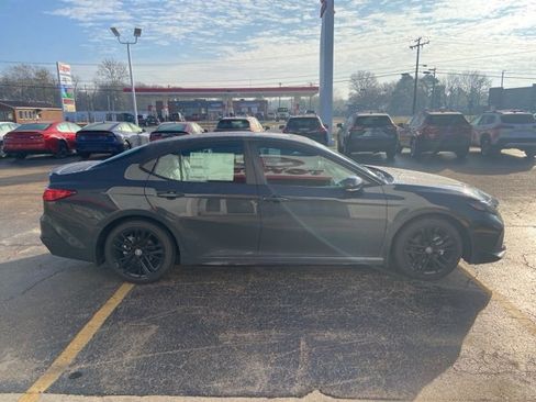 New 2026 Toyota Camry SE w/ Convenience Package image 6