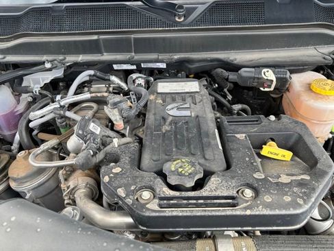 Used 2025 RAM 2500 Laramie image 28