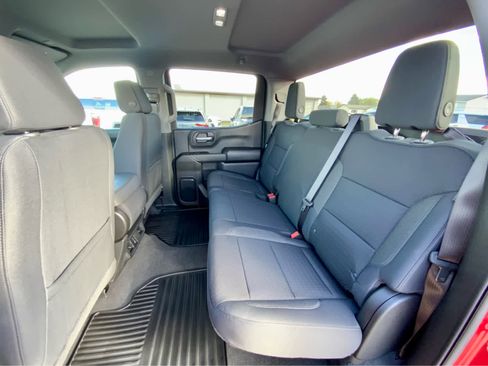 New 2026 Chevrolet Silverado 1500 Custom Trail Boss w/ LPO, Dark Essentials Package image 31