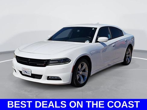 Used 2018 Dodge Charger SXT Plus RWD image 7