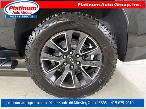 Used 2021 Chevrolet Suburban Z71 w/ Z71 Signature Package AWD/4WD image 55