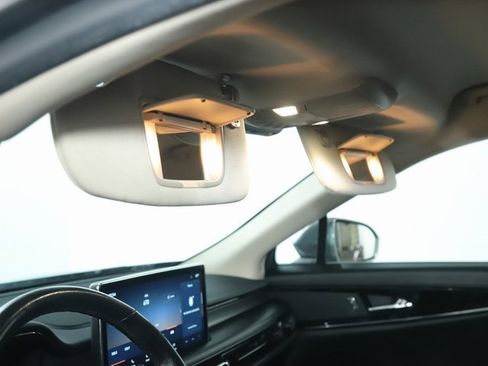 Used 2021 Lincoln Nautilus AWD image 19