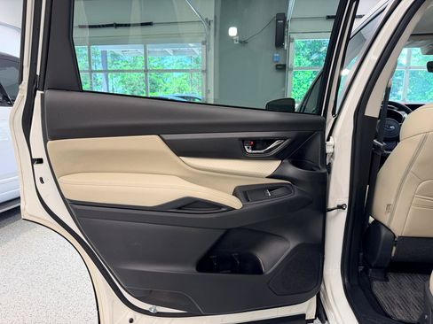 Used 2019 Subaru Ascent Premium AWD/4WD image 20