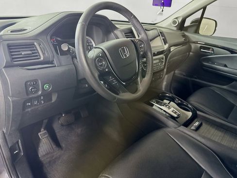 Used 2017 Honda Pilot Elite image 9