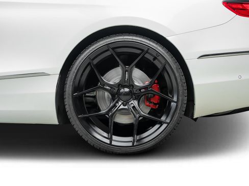 Used 2015 Mercedes-Benz S 550 4MATIC Coupe w/ Premium 1 Package image 22