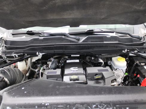 Used 2022 RAM 2500 Big Horn AWD/4WD image 11