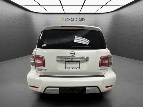 Used 2017 Nissan Armada Platinum RWD image 4