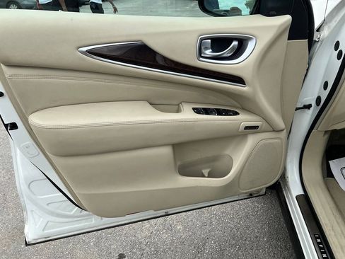 Used 2013 INFINITI JX35 AWD w/ Premium Pkg image 5