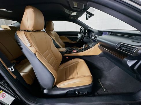 Used 2016 Lexus RC 200t RWD image 26