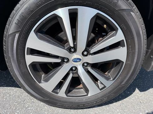 Used 2018 Subaru Outback 2.5i Limited AWD/4WD image 30