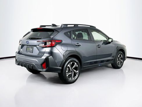 Used 2024 Subaru Crosstrek 2.0i Premium image 9