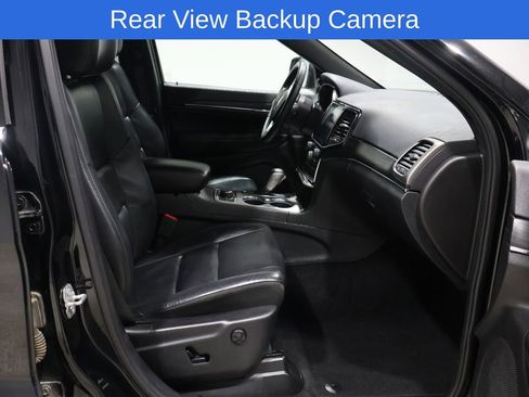 Used 2019 Jeep Grand Cherokee Limited image 4