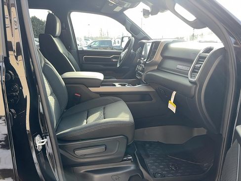 New 2025 RAM 1500 Big Horn w/ Night Edition image 6