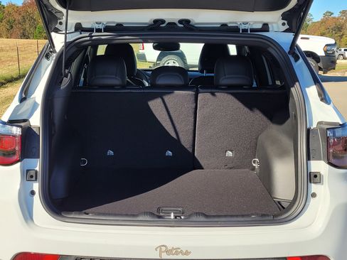 New 2026 Jeep Compass Latitude w/ Quick Order Package 29K image 5