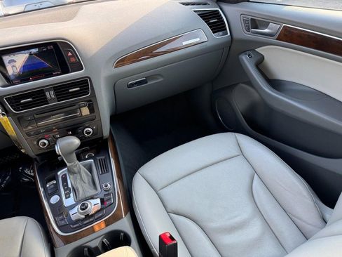 Used 2017 Audi Q5 2.0T Premium Plus w/ Technology Package image 15