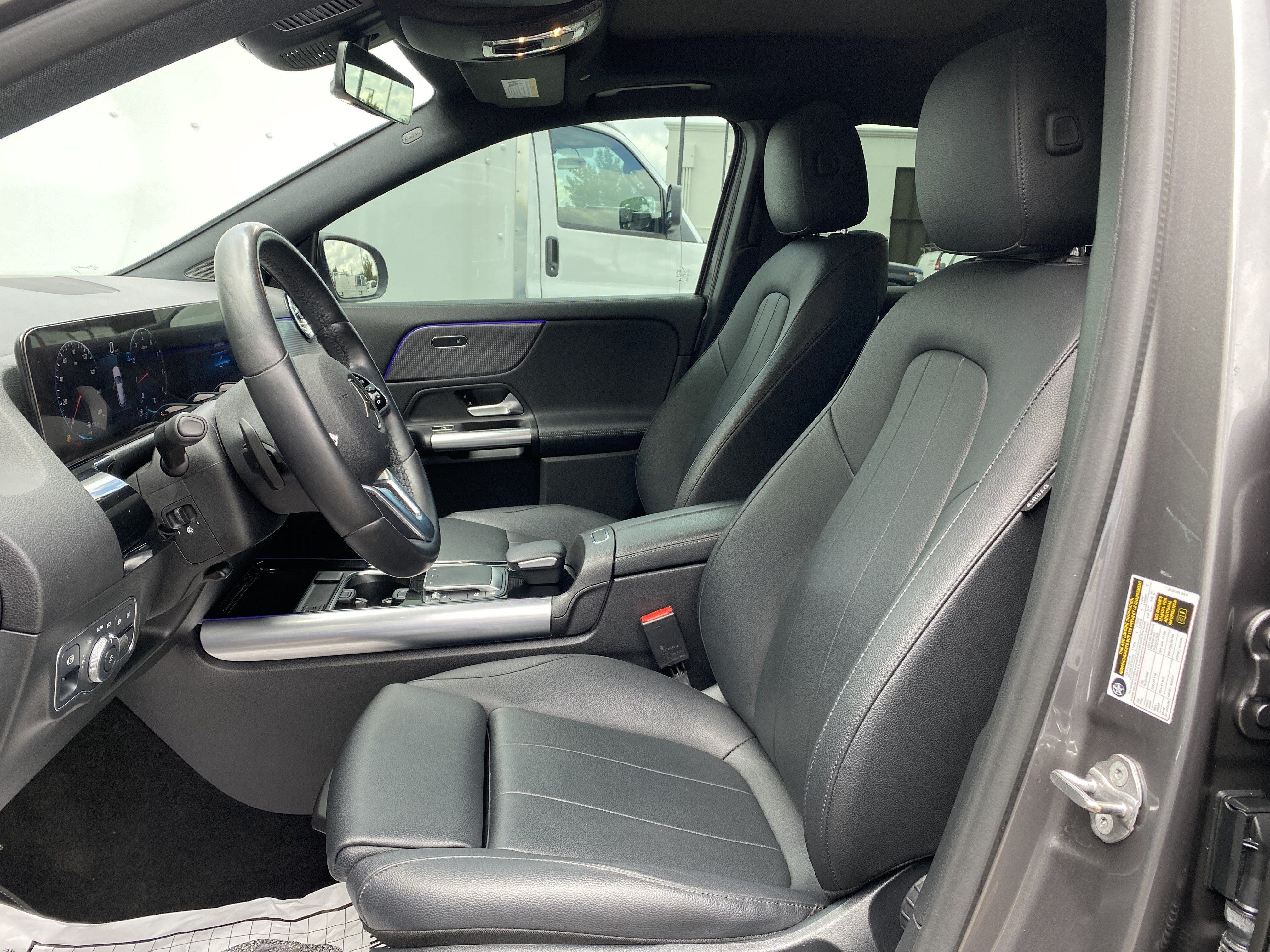 Used 2022 Mercedes-Benz GLA 250 4MATIC image 16