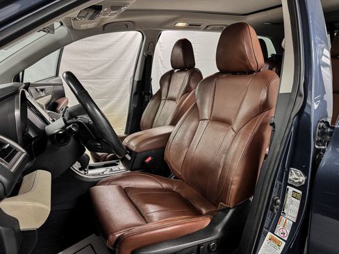 Used 2019 Subaru Ascent Touring w/ Popular Package #2 AWD/4WD image 7