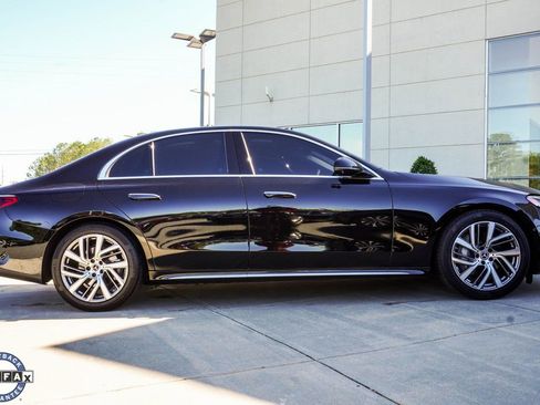 Used 2024 Mercedes-Benz E 350 4MATIC Sedan image 8
