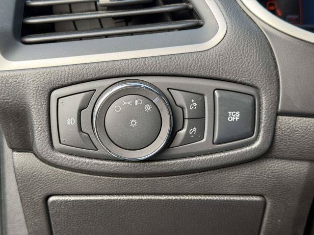Used 2019 Ford Edge SEL w/ Equipment Group 201A AWD/4WD image 18