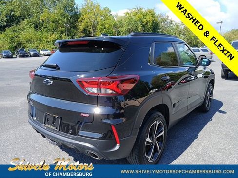 Used 2022 Chevrolet TrailBlazer RS w/ Sun and Liftgate Package image 6