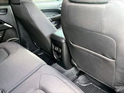 Certified 2022 GMC Canyon Elevation w/ Trailering Package image 18