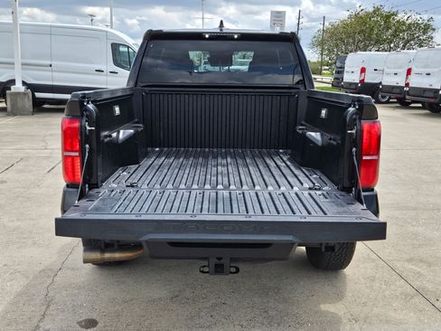 Used 2024 Toyota Tacoma TRD Off-Road AWD/4WD image 29
