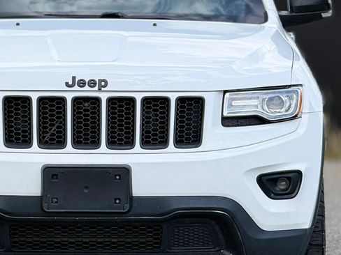 Used 2015 Jeep Grand Cherokee Limited w/ Luxury Group II AWD/4WD image 12