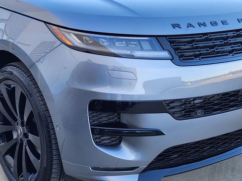New 2025 Land Rover Range Rover Sport Dynamic SE image 8