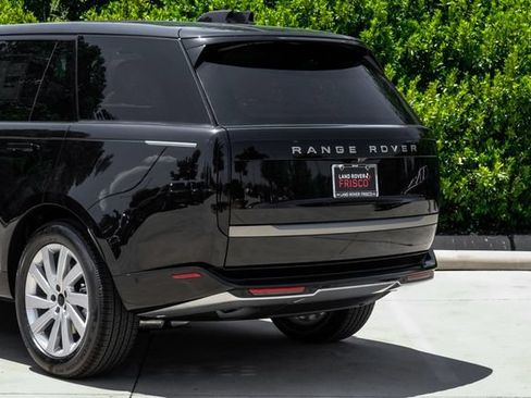 New 2026 Land Rover Range Rover Long Wheelbase SE AWD/4WD image 14