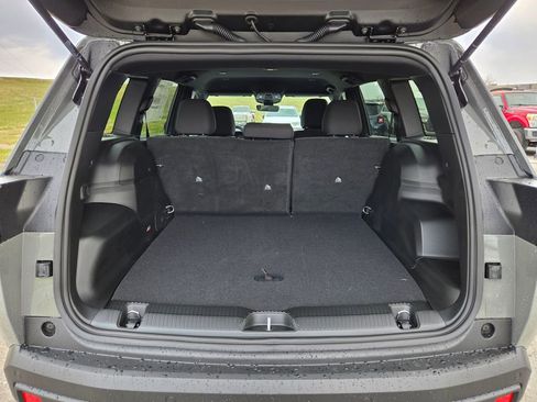 New 2026 Jeep Cherokee Laredo image 27