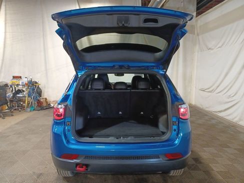 Used 2023 Jeep Compass Trailhawk w/ Trailhawk Convenience Group image 19