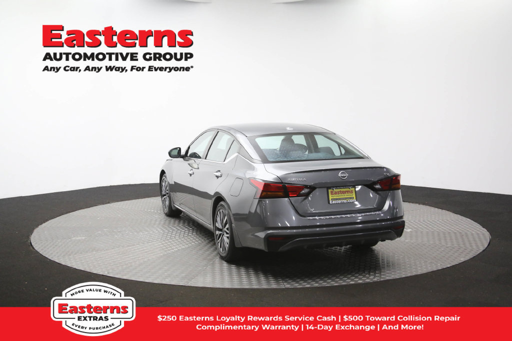 Used 2023 Nissan Altima 2.5 SV FWD image 38