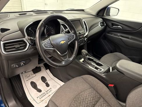 Used 2022 Chevrolet Equinox LT FWD image 9
