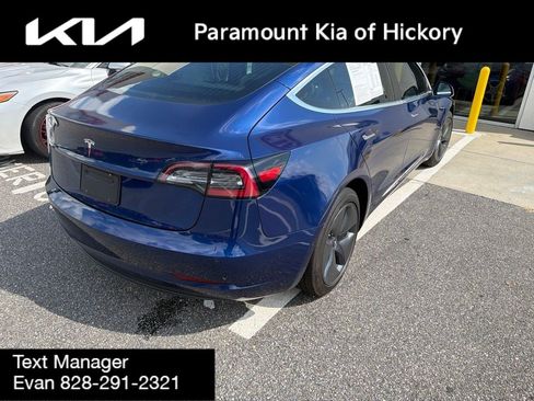 Used 2020 Tesla Model 3 Standard Range RWD image 3