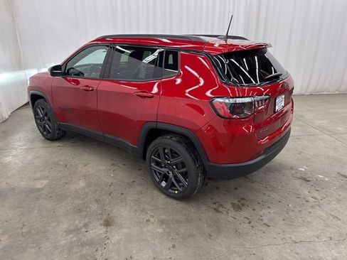 New 2026 Jeep Compass Latitude image 27