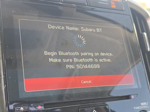 Used 2022 Subaru Ascent Limited w/ Technology Package image 8