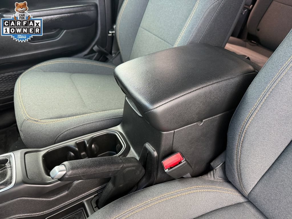 Used 2024 Jeep Wrangler Sport AWD/4WD image 18