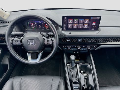 Used 2024 Honda Accord Touring image 15