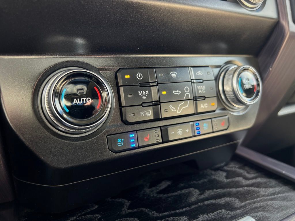 Used 2020 Ford F450 Limited AWD/4WD image 56