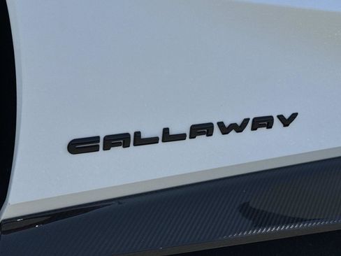 Used 2022 Chevrolet Corvette Stingray Premium Conv w/ Z51 Performance Package RWD image 27
