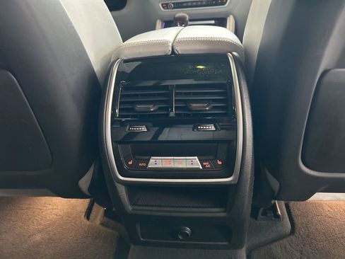 Used 2021 BMW X5 M w/ Competition Package image 31