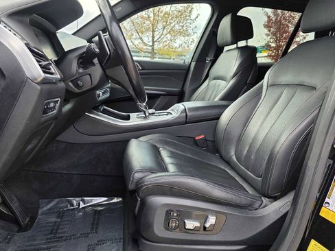 Used 2020 BMW X5 sDrive40i w/ Luxury Seating Package image 13