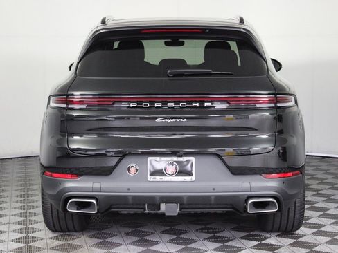 Used 2025 Porsche Cayenne image 6